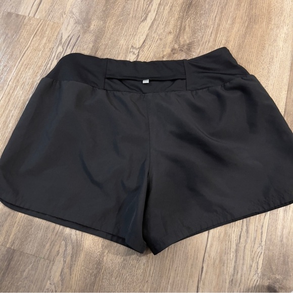 Nike shorts size S - Picture 4 of 4
